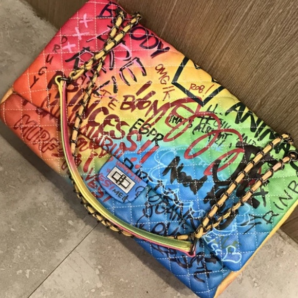 LAST ONE.        Quilted handbag - Picture 6 of 7